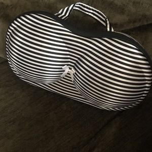 Lingerie or bathing suit packing case